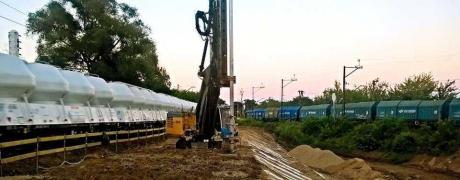 Od roku 2013 Keller Polska uczestniczy w modernizacji linii kolejowej nr 91, wchodzącej w skład korytarza kolejowego E30/C-E30. W tym okresie wykonano łącznie około 182 000 mb kolumn DSM (ang. Deep Soil Mixing). Celem modernizacji jest przystosowanie toró