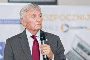 Londyński Crossrail: zarys inwestycji i doświadczenie zdobyte na etapach planowania, projektowania i budowy - Martin Knights, Wiceprezes i Dyrektor Zarządzający grupy geoinżynierskiej w CH2M / fot. Q