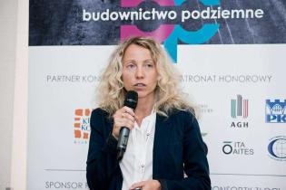 Kształtowanie konstrukcyjno-przestrzenne podbudów istniejących budynków - dr inż. arch. Katarzyna Kościńska-Grabowska, Politechnika Warszawska / fot. Quality Studio dla www.inzynieria.com