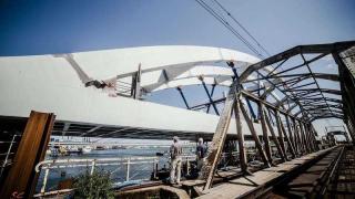 Remonty i modernizacja mostów kolejowych w 2015 r. Fot. PKP Polskie Linie Kolejowe S.A.