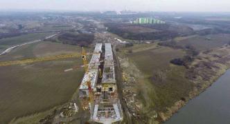 Budowa S7 od węzła Rybitwy (Christo Botewa) do węzła  Igołomska z przeprawą mostową przez Wisłę W Krakowie. Fot. GDDKiA