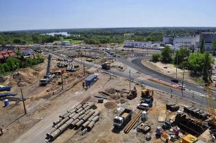 Prawobrzeżny plac budowy mostu, stan na maj 2011 / fot. Link PR