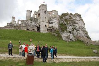 Wycieczka do Zamku Ogrodzienieckiego w Podzamczu. Fot. Quality Studio dla www.inzynieria.com