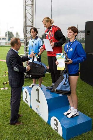 Spartakiada 2012 - Bieg na 100 m kobiet / fot. z archiwum Katowickich Wodociągów S.A.