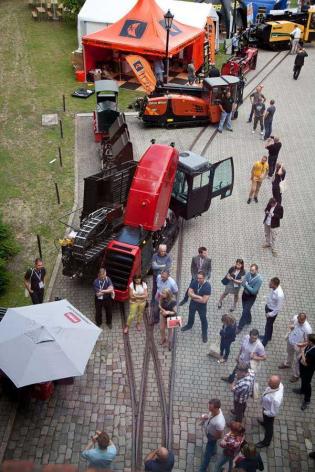 Pokaz firmy TORO podczas warsztatów / fot. Quality Studio dla www.inzynieria.com