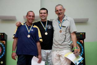 Spartakiada 2012 - zawody w dartach - zwycięzcy / fot. z archiwum Katowickich Wodociągów S.A.