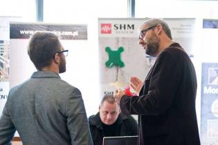 Stoiska firmowe podczas I Konferencji Budownictwo Podziemne 2015 / Dyskusje kuluarowe / fot. Quality Studio dla www.inzynieria.com