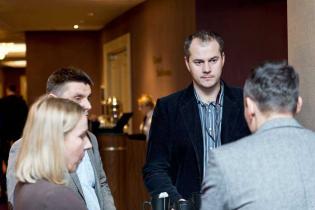 Rozmowy kuluarowe / fot. Quality Studio dla www.inzynieria.com