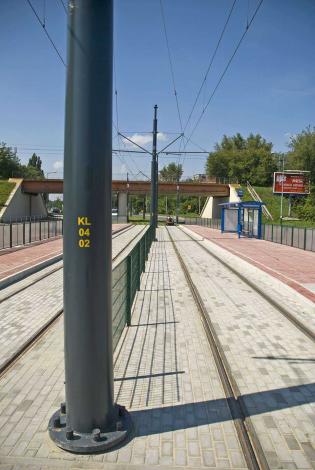 Gotowy odcinek szybkiego tramwaju przy ul. Herlinga Grudzińskiego i Klimeckiego. Stan na 11 sierpnia 2010