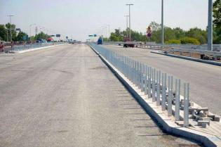 Południowa część wiadkuktu Trasy AK nad fragmentem łącznicy zjazdowej w relacji wschód-południe na węźle Wisłostrada. Fot. www.s8powazkowska-modlinska.pl