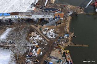 Transport łuku mostu toruńskiego  z 