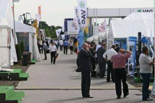 Wystawa maszyn i urządzeń w trakcie bydgoskich targów WOD-KAN 2011. Fot. www.inzynieria.com