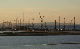 Most drogowo-kolejowy ma połączyć Półwysep Krymski z rosyjskim Półwyspem Tamańskim Źródło: Centrum Informacyjne 