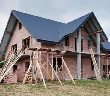 Polacy budują jedno piętro, bez piwnicy, w tradycyjnej technologii avatar