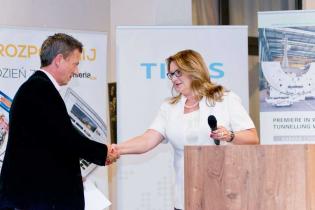Losowanie nagrody podczas I Konferencji Budownictwo Podziemne 2015 / fot. Quality Studio dla www.inzynieria.com