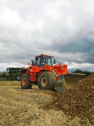 Ładowarka kołowa Doosan DL420