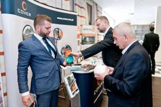 Stoiska firmowe podczas V Konferencji 