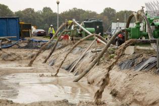 Budowa stacji Powiśle - stan na 25.08.2011 r. / fot. inzynieria.com