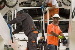 Montaż urządzenia TBM na stacji Rondo Daszyńskiego  / fot. inzynieria.com