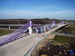 Most w Mszanie (A1). Fot. GDDKiA