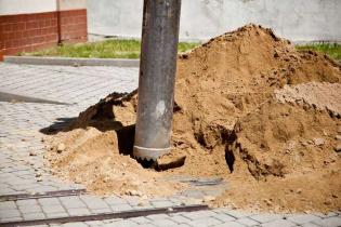 Pokaz funkcjonalności pracy i możliwości technicznych innowacyjnej prożniowej ładowarki ssącej firmy  CAPPELLOTTO – Inter Global sp. z o.o. / fot. Quality Studio dla www.inzynieria.com