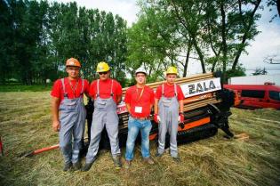 Załoga firmy PIB Żala w składzie: T. Żala, M. Żala, A. Stankowski, M. Szulecki / fot. inzynieria.com