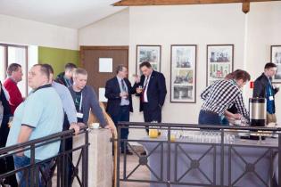 Rozmowy kuluarowe / fot. Quality Studio dla www.inzynieria.com