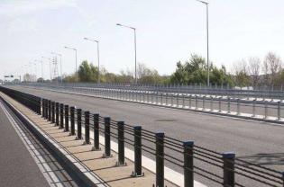 Most Grota-Roweckiego. Fot. www.s8powazkowska-modlinska.pl