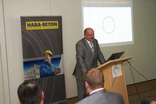 prof. dr hab. Adam Wysokowski, prof UZ