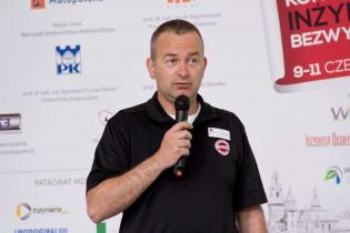 Zdolności wynoszenia zwiercin przez płuczkę wiertniczą - Jarno van Dompselaar, Cebo Holland B.V. / fot. Quality Studio dla www.inzynieria.com