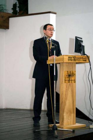 O zastosowaniu samoutwardzalnej płuczki Drill-mix w odwiertach HDD mówi Krzysztof Szerszeń z firmy Górażdże Cement S.A. / fot. inzynieria.com