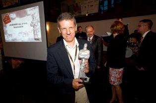 Tomasz Tutaj z firmy UNIMARK sp. z o.o. - laureat nagrody TYTAN w kategorii firma roku