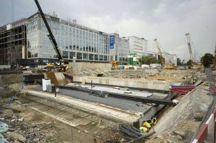 Budowa stacji Rondo Daszyńskiego - stan na 25.08.2011 r. / fot. inzynieria.com