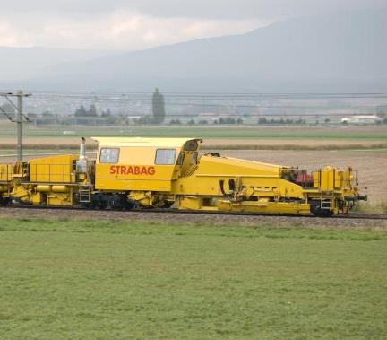 Strabag wyremontuje linię kolejową E20