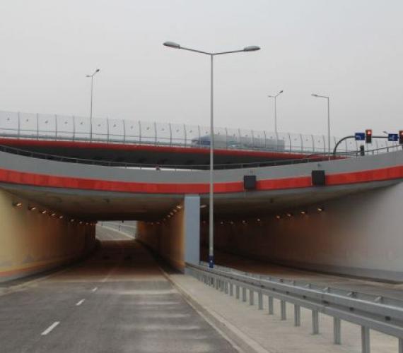 Tunel pod Rondem Ofiar Katynia w Krakowie. Fot. Michał Wojtaszek, z archiwum Zarządu Infrastruktury Komunalnej i Transportu w Krakowie