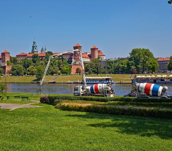 Mieszanki samozagęszczalne w projektach tunelowych, kanalizacyjnych i kubaturowych