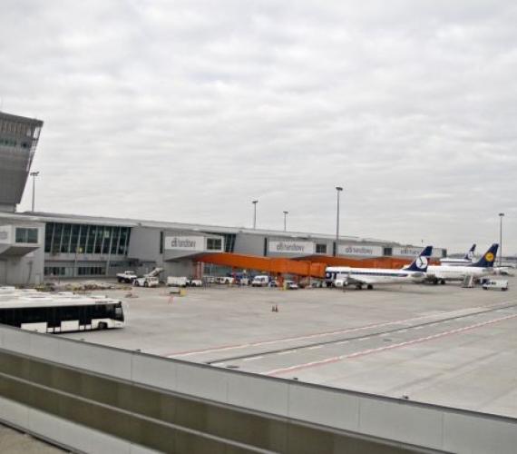 Port lotniczy Okęcie, fot. inzynieria.com