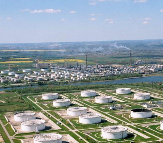 Do 2020 r. rozbudują terminal naftowy w Gdańsku