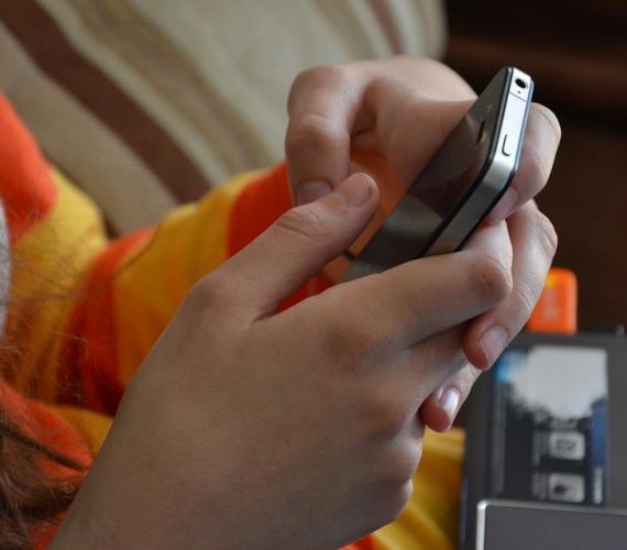 Stan jakości powietrza można sprawdzić w komórce. Fot. GIOS