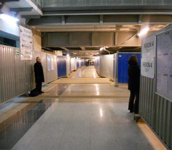 Dworzec Główny we Wrocławiu, przejście pomiędzy peronami / fot. inzynieria.com