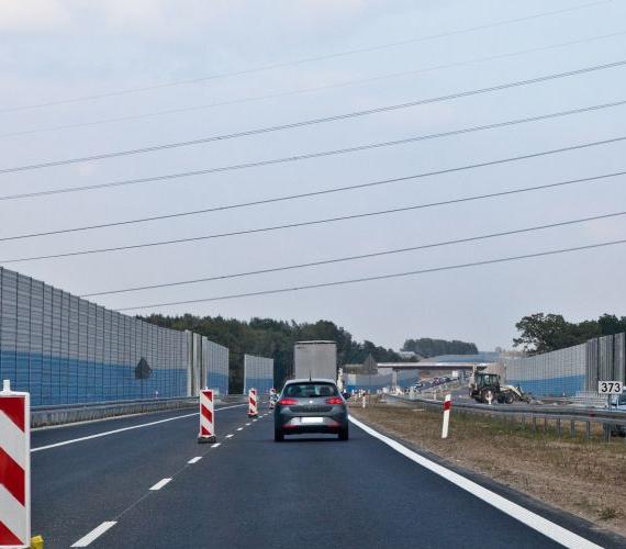 Wymiana paneli ekranów akustycznych wzdłuż A2