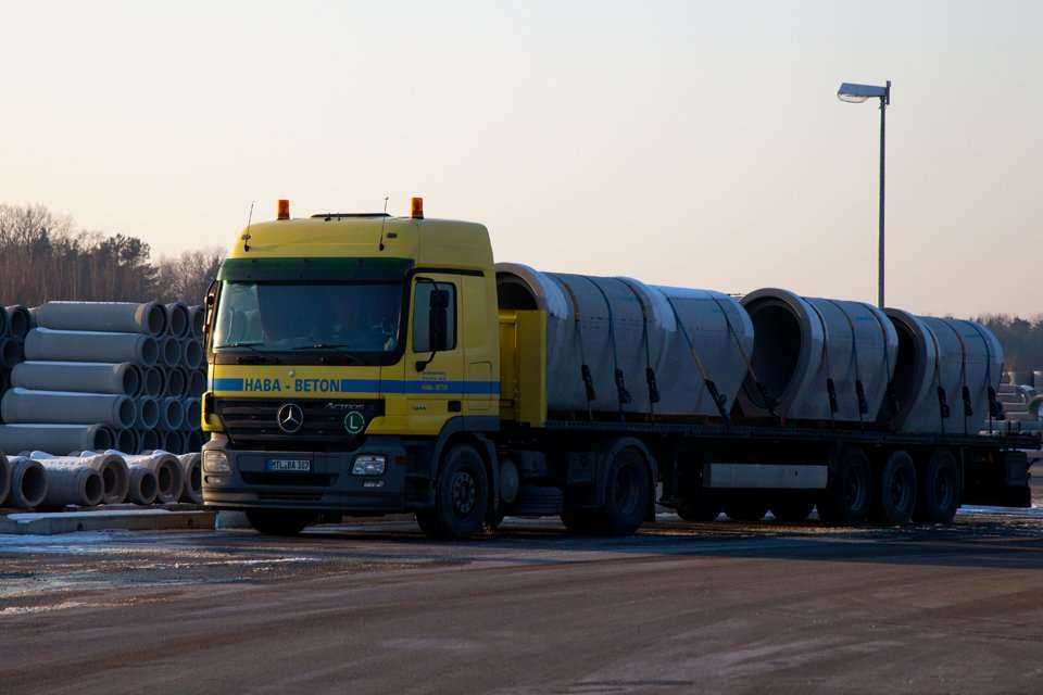 Wycieczka do fabryki. Fot. www.inzynieria.com