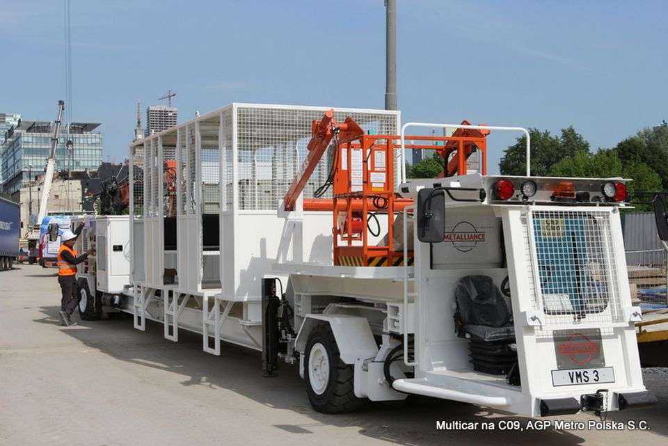 Multicar na stacji C09. Fot.  z archiwum AGP Metro Polska / stan na 14.05.2012 r.