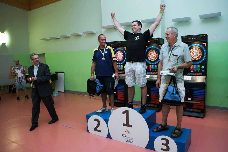 Spartakiada 2012 - zawody w dartach - rozdanie nagród / fot. z archiwum Katowickich Wodociągów S.A.