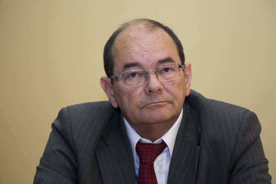 Wiceprezydent Piły Jerzy Wołoszyński zaprezentował administracyjno-prawne aspekty wprowadzenia opłat za wodę deszczową na podstawie doświadczeń MWiK Piła / fot. inzynieria.com