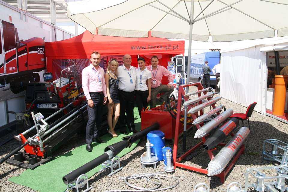 Wystawa maszyn i urządzeń w trakcie bydgoskich targów WOD-KAN 2011. Fot. www.inzynieria.com