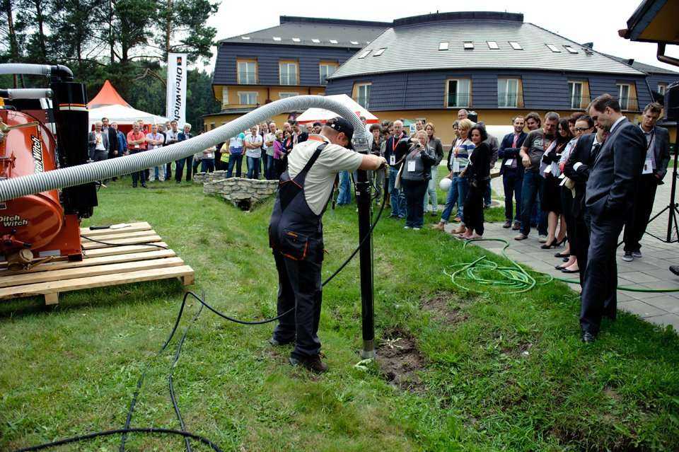 INŻYNIERIA Bezwykopowa 2012 - Pokaz technologii