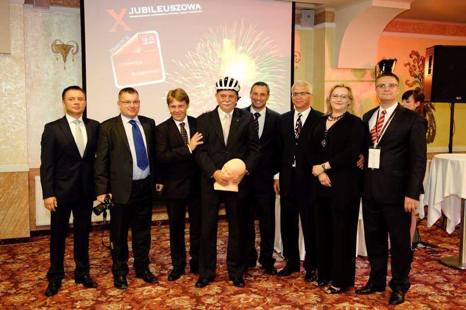 Od lewej: Tomasz Daniłoś z firmy INFRA S.A., Tomasz Szczepański z firmy MC-Bauchemie sp. z o.o., Rafał Chart z firmy Insituform sp. z o.o., Michał Andrzejewski z firmy Gamm-Bud sp. z o.o., Przemysław Łobodziec z MC-Bauchemie sp. z o.o., Mariusz Iwanejko z