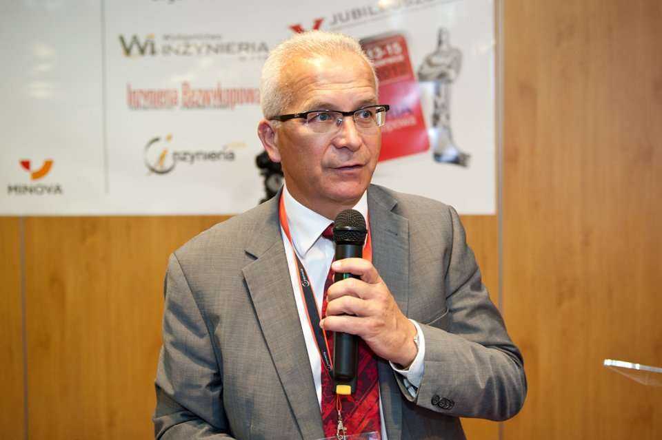 Bezwykopowa renowacja kanalizacji wykładziną CIPP utwardzaną promieniami UV - zalety technologii oraz jej rozwój - Mariusz Iwanejko, INFRA S.A. Fot. Quality Studio dla www.inzynieria.com