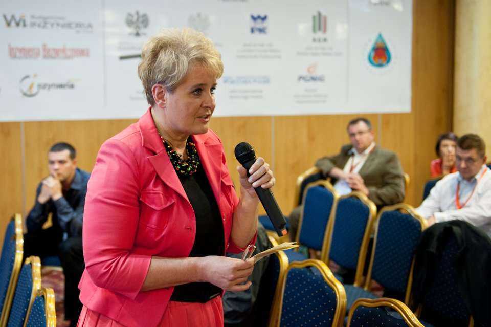 Dyskusje podczas panelu dyskusyjnego dotyczącego technologii bezwykopowych w rehabilitacji przewodów grawitacyjnych. Fot. Quality Studio dla www.inzynieria.com